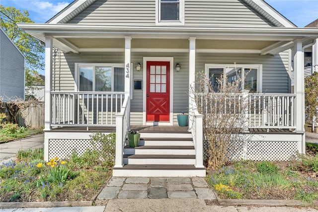 434 Grand Avenue, Pawtucket, RI 02861