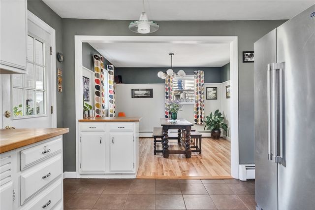 434 Grand Avenue, Pawtucket, RI 02861