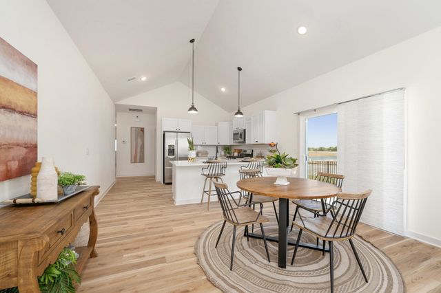 2152 E Elk Ridge Ave, Goddard, KS 67052