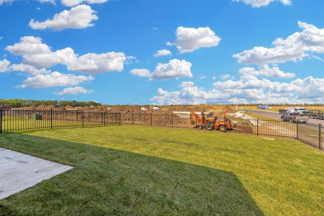2152 E Elk Ridge Ave, Goddard, KS 67052