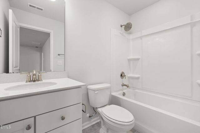 609 Wicklow Hall Drive, Fuquay Varina, NC 27526