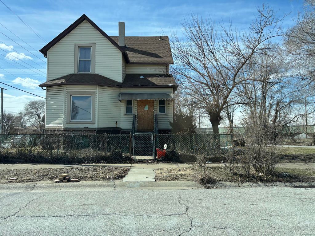 3744 Carey Street, East Chicago, IN 46312