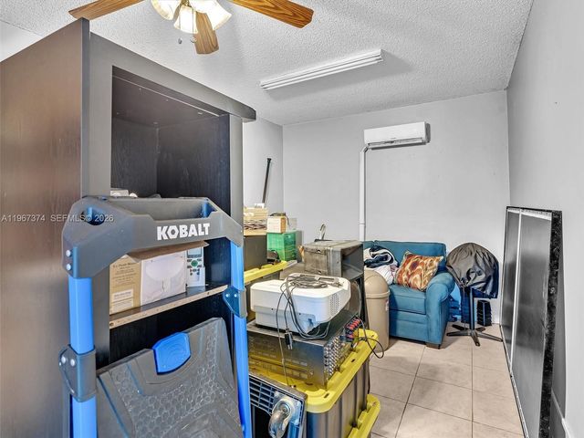 18379 SW 138th Pl, Miami, FL 33177