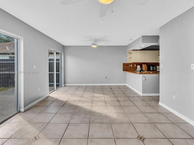 18379 SW 138th Pl, Miami, FL 33177