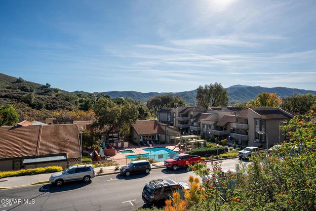 327 Chestnut Hill Court 11, Thousand Oaks, CA 91360