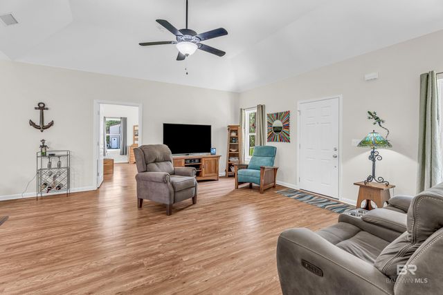 18255 Cactus Court, Elberta, AL 39430