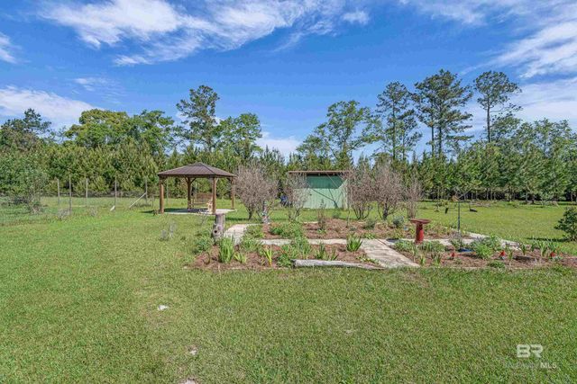 18255 Cactus Court, Elberta, AL 39430