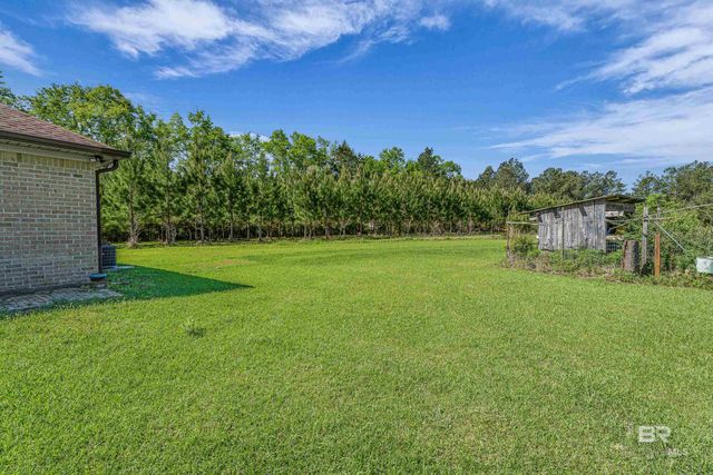 18255 Cactus Court, Elberta, AL 39430