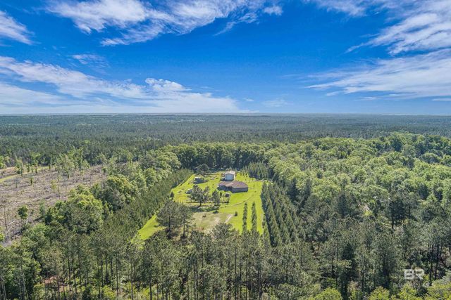 18255 Cactus Court, Elberta, AL 39430