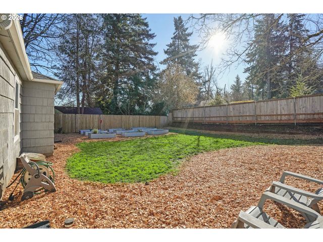 550 MADRONA Ave, Salem, OR 97302