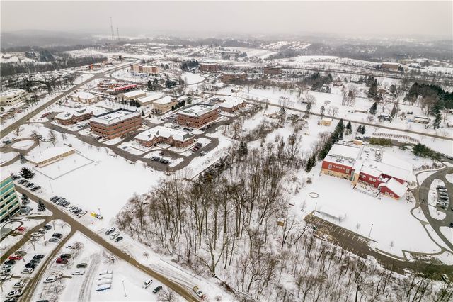 2573 Nicholson Rd, Franklin Park, PA 15143