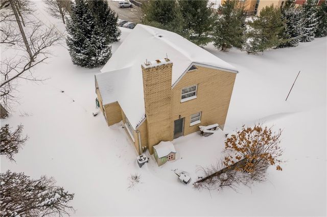 2573 Nicholson Rd, Franklin Park, PA 15143