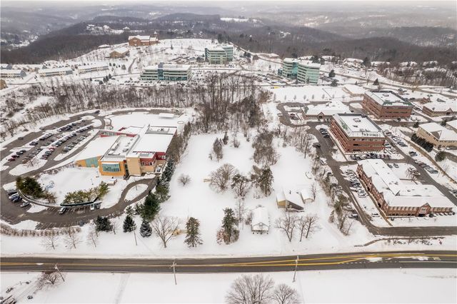 2573 Nicholson Rd, Franklin Park, PA 15143