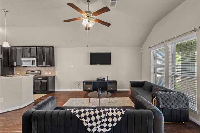 4808 Ladona Court, League City, TX 77573