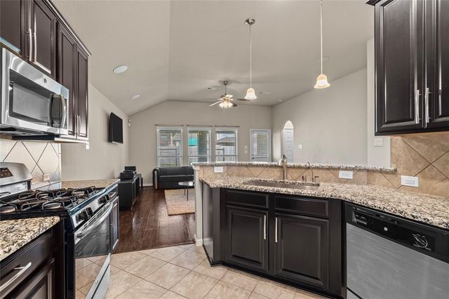 4808 Ladona Court, League City, TX 77573