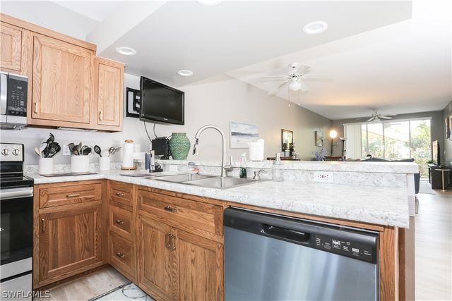 2265 Hidden Lake DR 3503, Naples, FL 34112