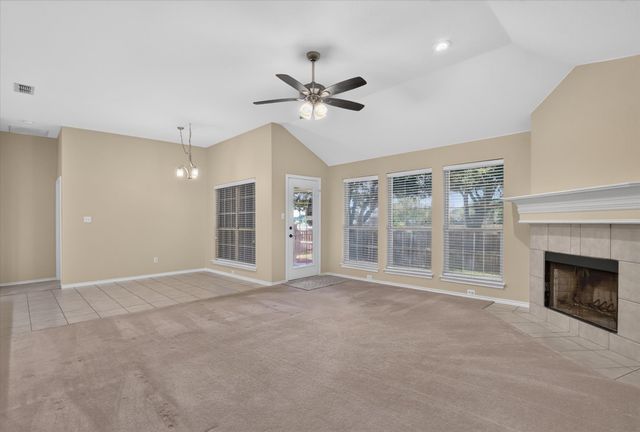333 Carriage Lane, Saginaw, TX 76179