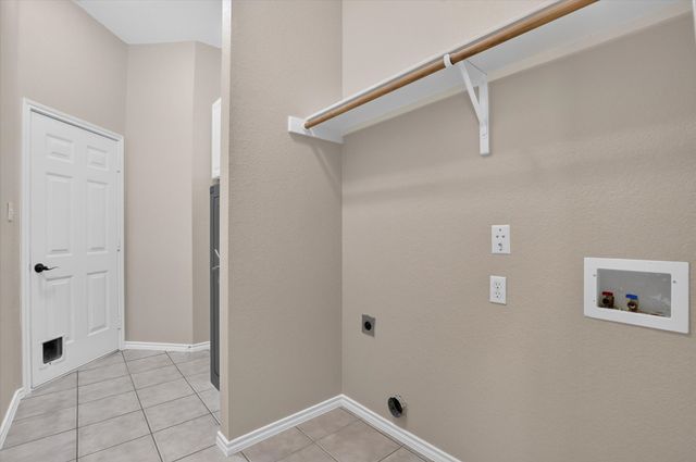 333 Carriage Lane, Saginaw, TX 76179