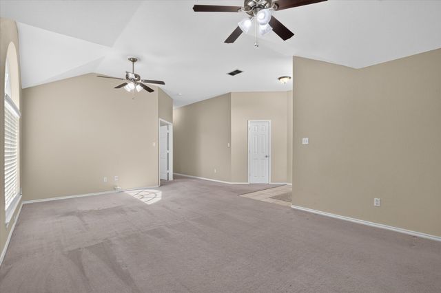 333 Carriage Lane, Saginaw, TX 76179