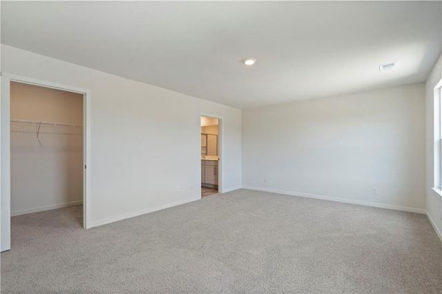 19624 W 201st Street, Spring Hill, KS 66083