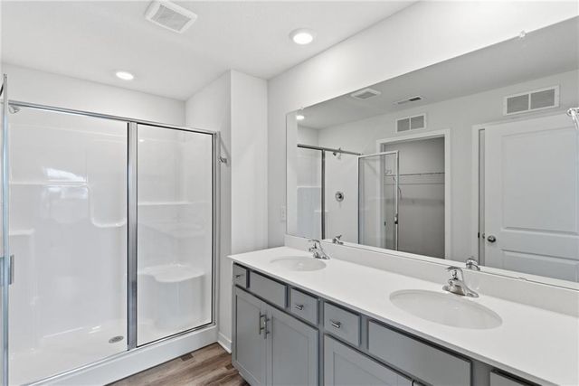 19624 W 201st Street, Spring Hill, KS 66083