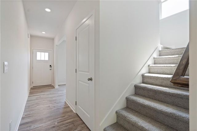 19624 W 201st Street, Spring Hill, KS 66083