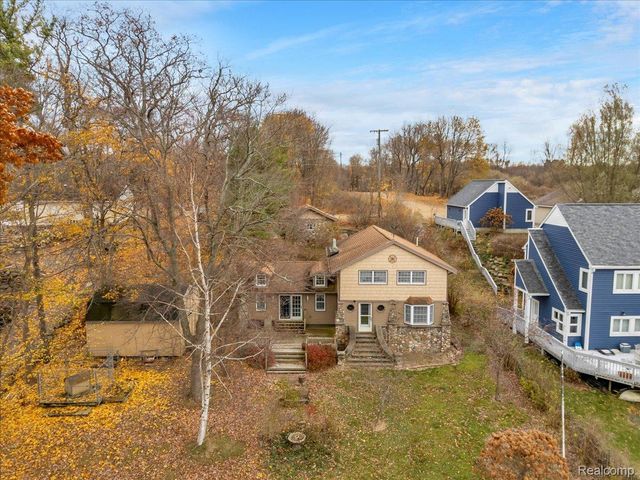 5896 Silver Birch Road, Hadley Township, MI 48462