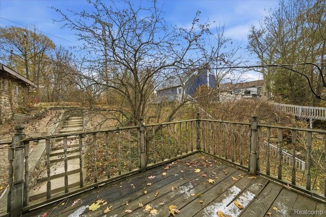 5896 Silver Birch Road, Hadley Township, MI 48462