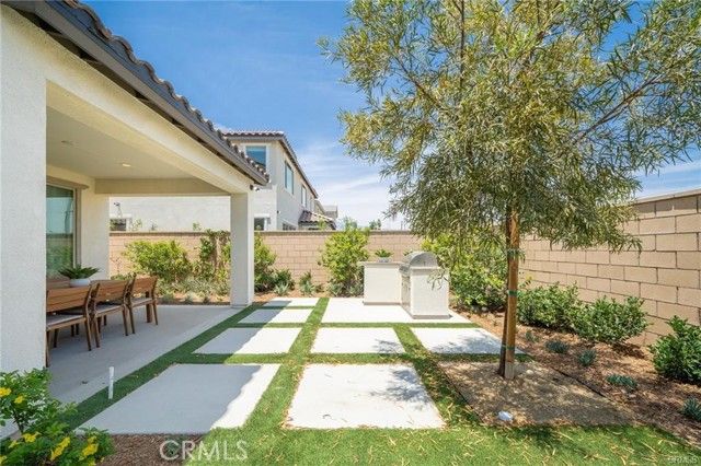 3677 S Bearberry Avenue, Ontario, CA 91761