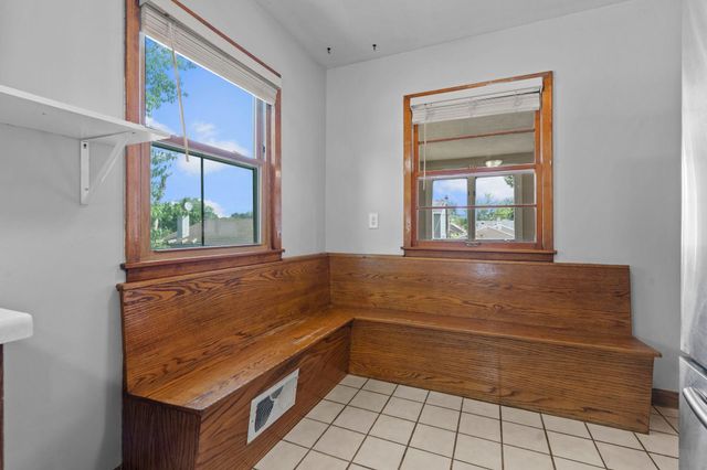 513 9th Avenue S, South Saint Paul, MN 55075
