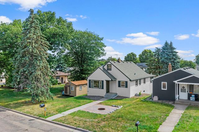 513 9th Avenue S, South Saint Paul, MN 55075