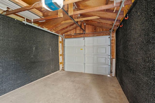 513 9th Avenue S, South Saint Paul, MN 55075