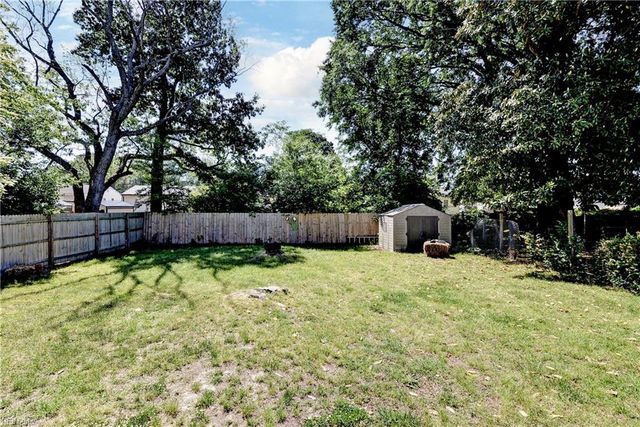 1120 78th ST, Newport News, VA 23605