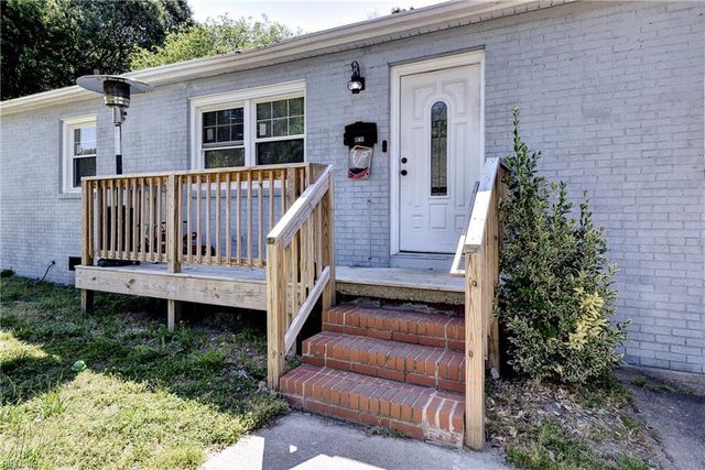 1120 78th ST, Newport News, VA 23605