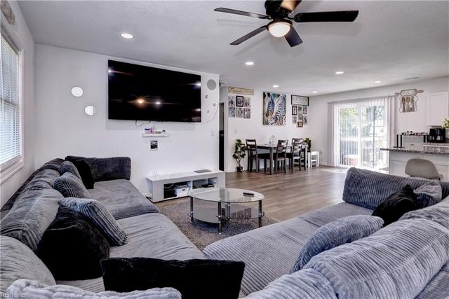 1120 78th ST, Newport News, VA 23605