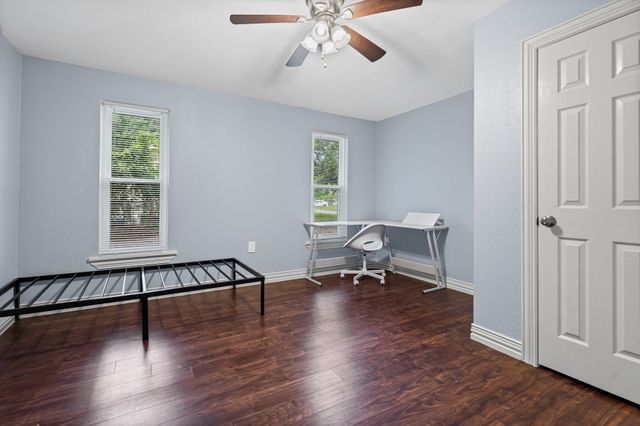 211 Second Street, Denton, TX 76201