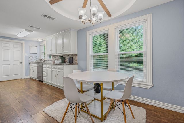 211 Second Street, Denton, TX 76201