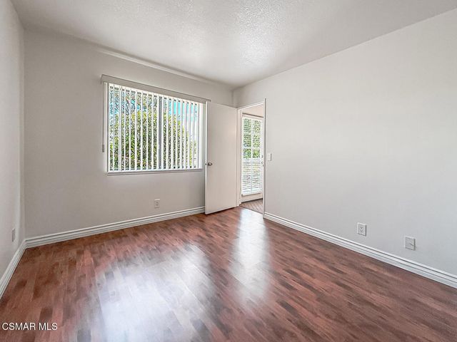 576 Calle De Las Ovejas, Oak Park, CA 91377