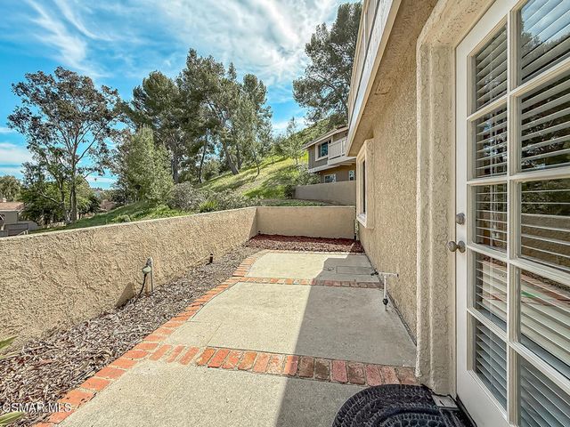 576 Calle De Las Ovejas, Oak Park, CA 91377