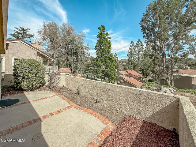 576 Calle De Las Ovejas, Oak Park, CA 91377