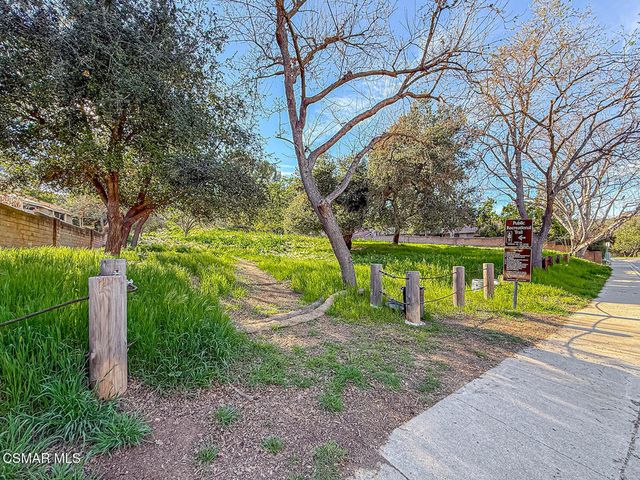 576 Calle De Las Ovejas, Oak Park, CA 91377