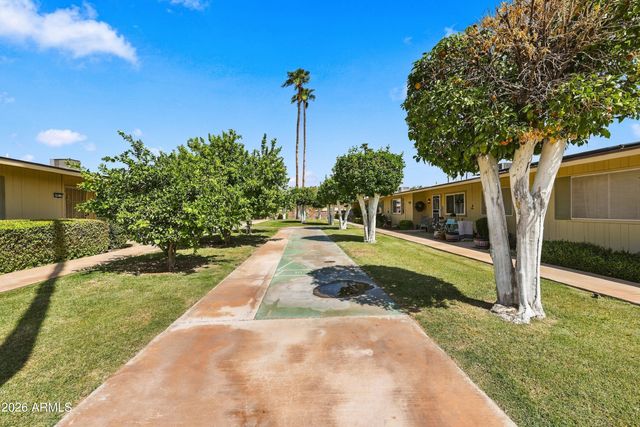 10915 W SANTA FE Drive, Sun City, AZ 85351
