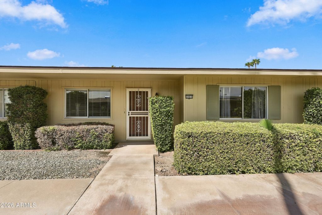 10915 W SANTA FE Drive, Sun City, AZ 85351 — photo 2