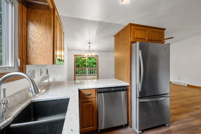 646 ST MARTIN COURT, Green Bay, WI 54311
