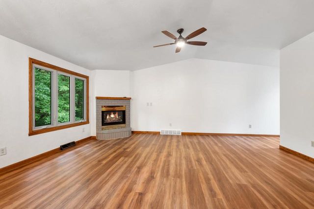 646 ST MARTIN COURT, Green Bay, WI 54311