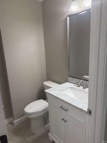 8939 Windham Court, Evansville, IN 47725