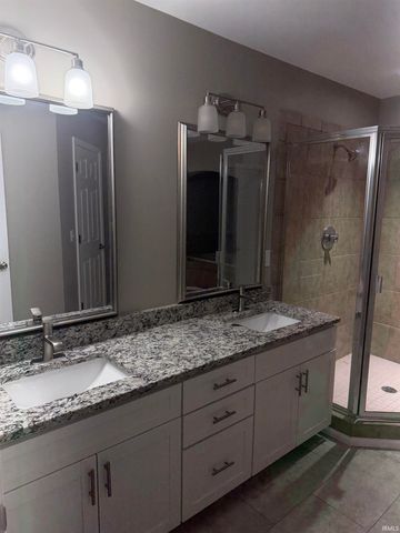 8939 Windham Court, Evansville, IN 47725
