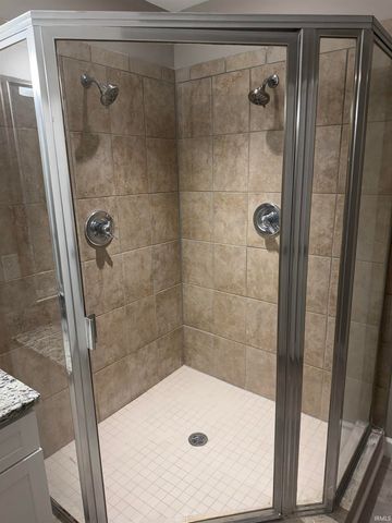 8939 Windham Court, Evansville, IN 47725