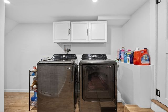 52 High St, Hudson, MA 01749