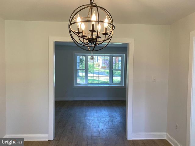 5617 EASTBOURNE DR, Springfield, VA 22151